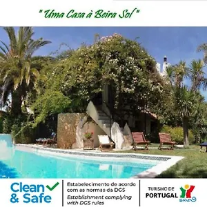 Uma Casa A Beira Sol Bed and breakfast Lagos