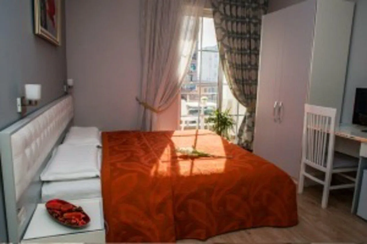 Hotel Vila Verde City Center Tirana