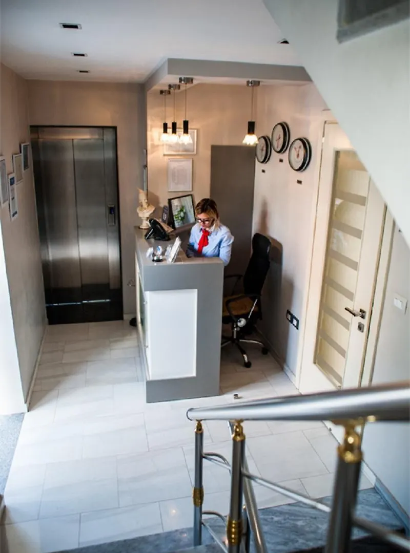 Hotel Vila Verde City Center Tirana