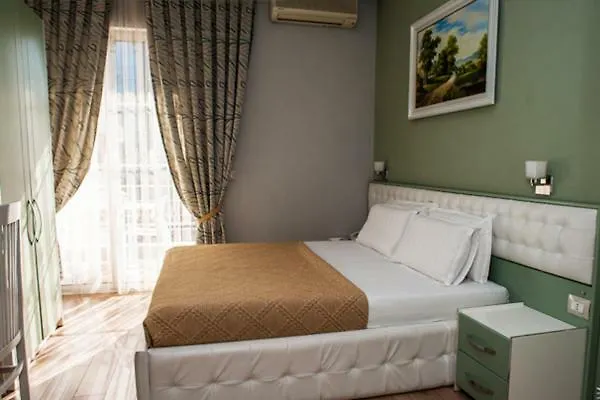 Hotel Vila Verde City Center Tirana