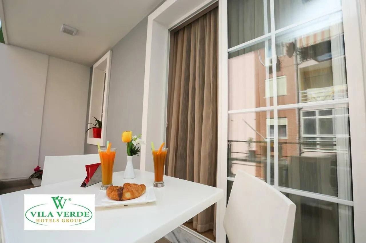 Hotel Vila Verde City Center Tirana 4*,
